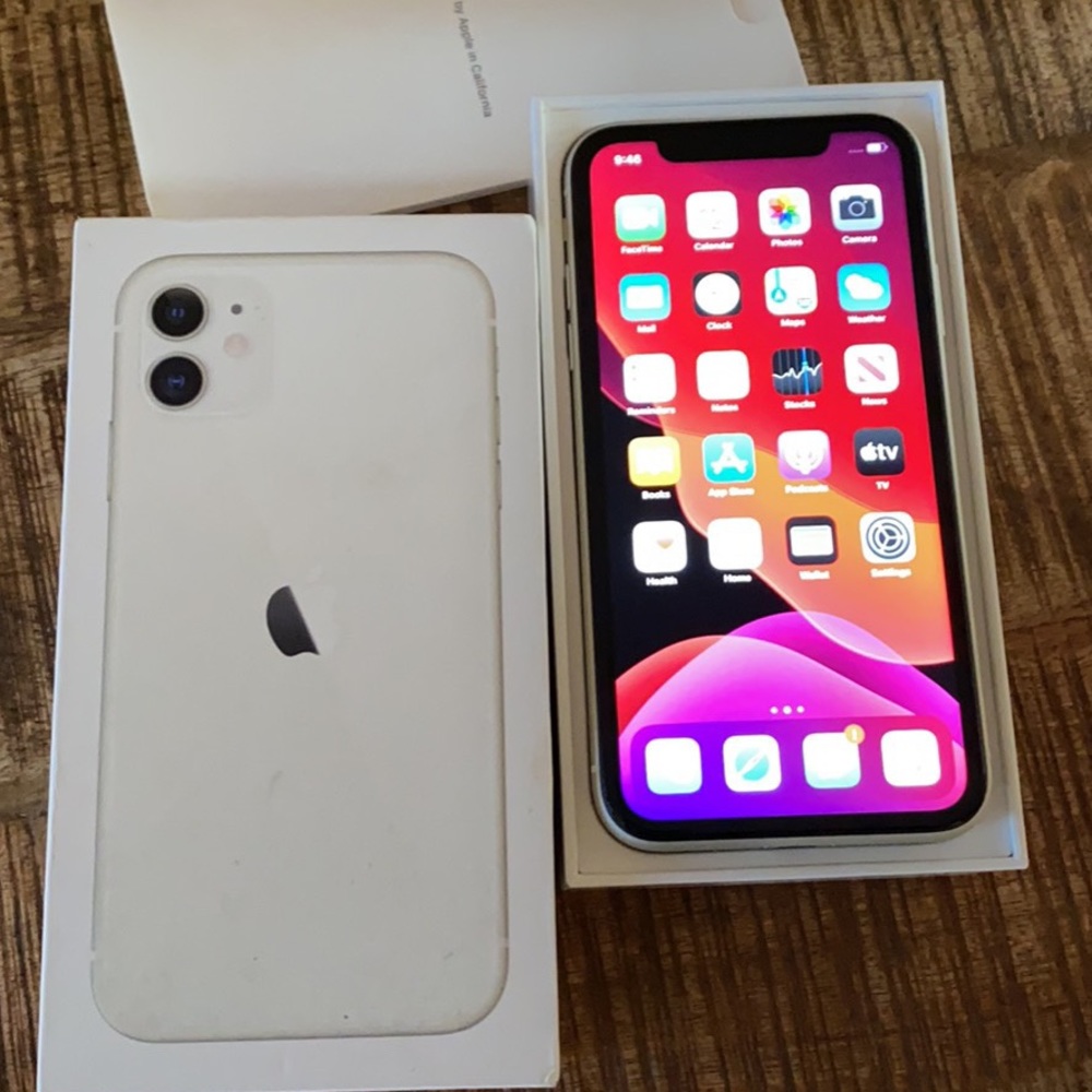 Iphone 11 sprint (white in color)
